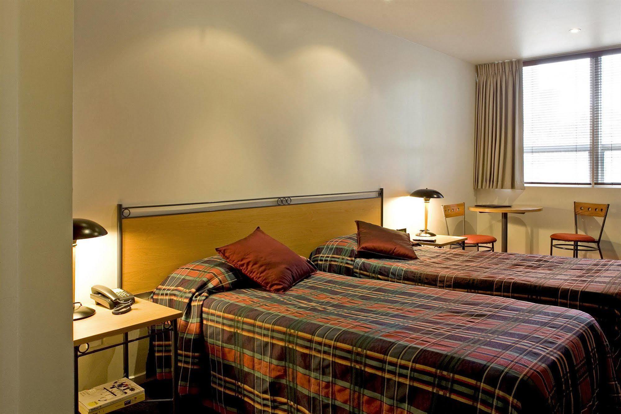 อีโคโน ลอดจ์ ซิตี้ เซ็นทรัล Hotel โอ๊คแลนด์ ภายนอก รูปภาพ